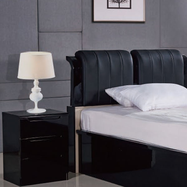 Rugby Black Leather (Starting from £750 to £910)