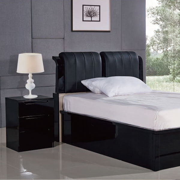 Rugby Black Leather (Starting from £750 to £910)